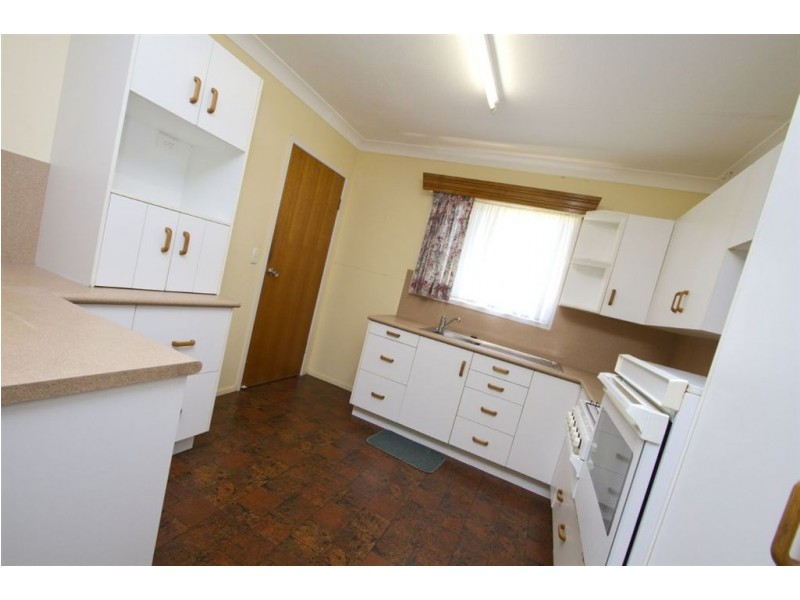 19 Skyring Street, Wandal QLD 4700