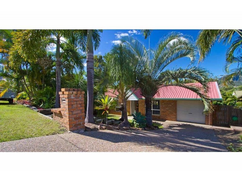 26 Hutcheon Street, Kawana QLD 4701