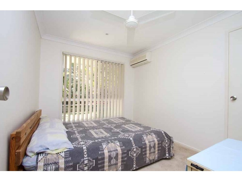 26 Hutcheon Street, Kawana QLD 4701