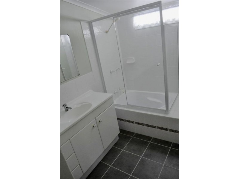 164 Nobbs Street, Berserker QLD 4701