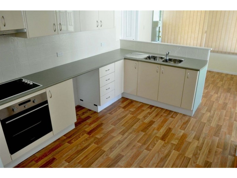 164 Nobbs Street, Berserker QLD 4701