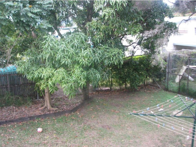 68 Haynes Street, Park Avenue QLD 4701