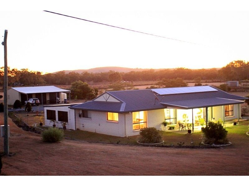 37 Oxley Drive, Glenlee QLD 4711