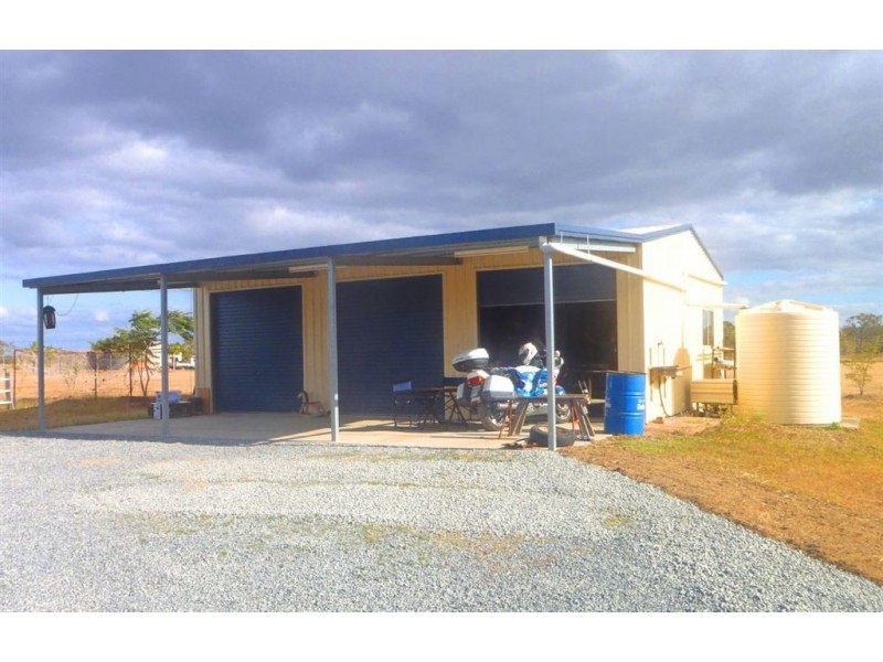 37 Oxley Drive, Glenlee QLD 4711