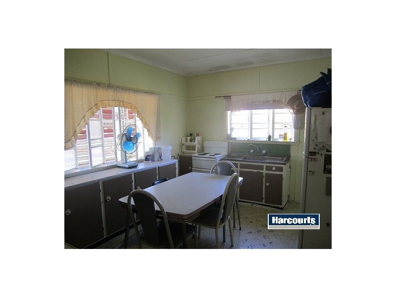 28 Elphinstone Street, Berserker QLD 4701