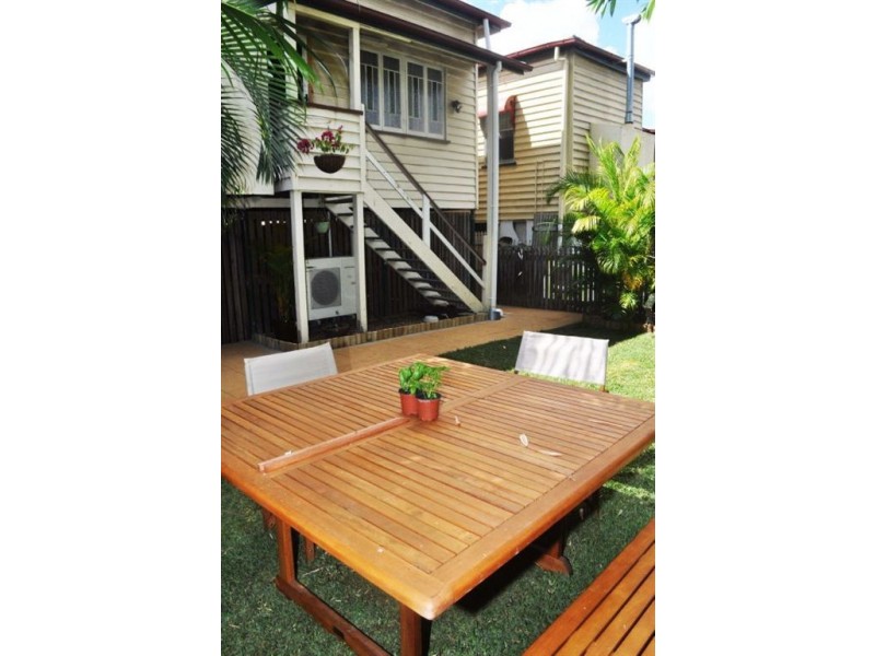 240 Denison Lane, Rockhampton QLD 4700