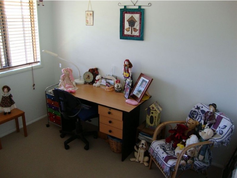 20 Peppermint Drive, Kawana QLD 4701