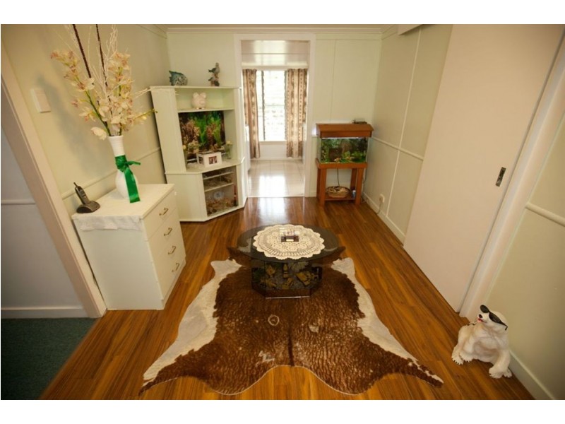 42 Harrow Street, West Rockhampton QLD 4700