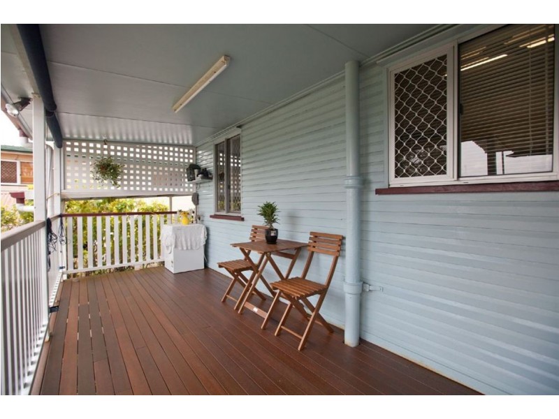 42 Harrow Street, West Rockhampton QLD 4700