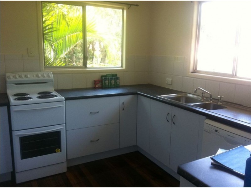 283 Elphinstone Street, Koongal QLD 4701