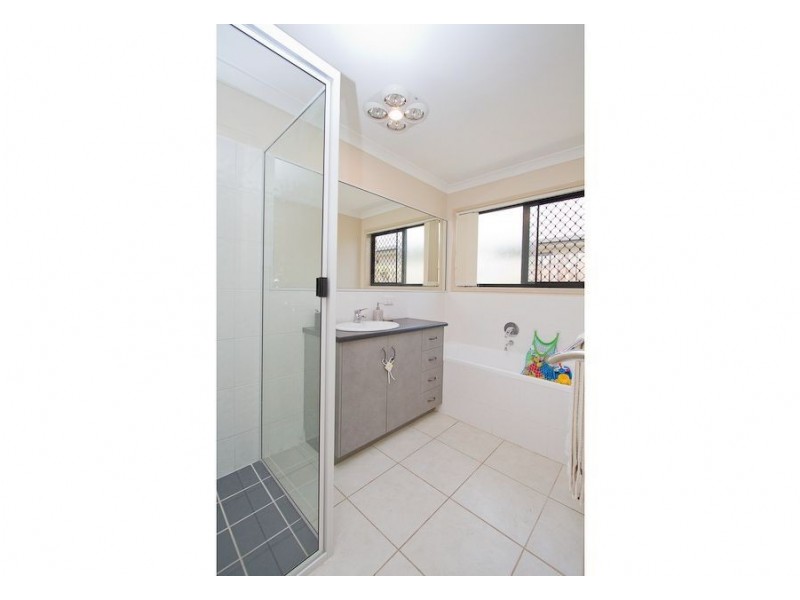 1 Doongarra Crescent, Gracemere QLD 4702