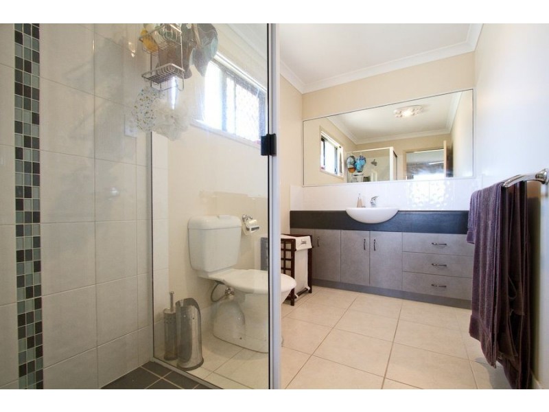 1 Doongarra Crescent, Gracemere QLD 4702