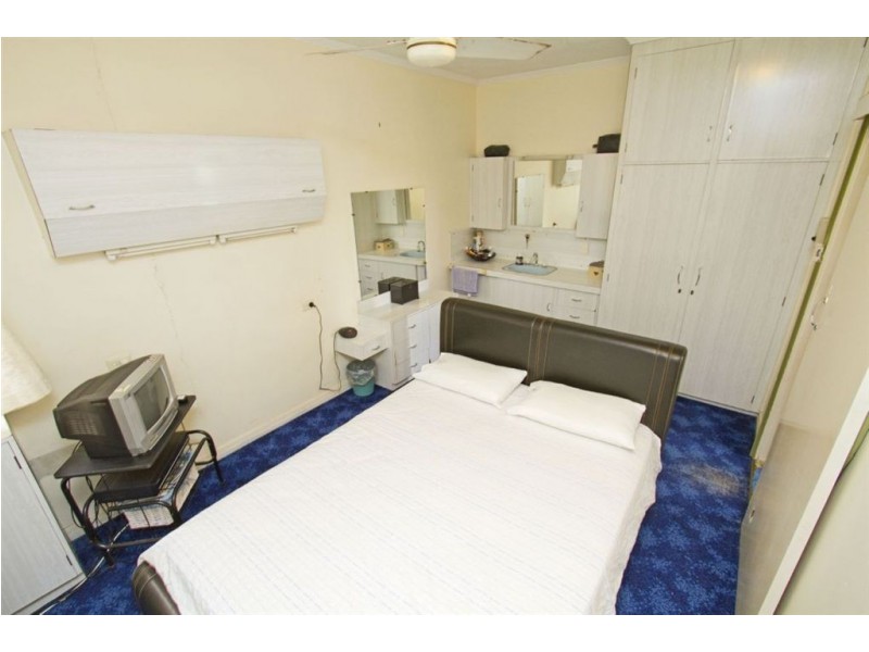 46 Brown Street, Berserker QLD 4701