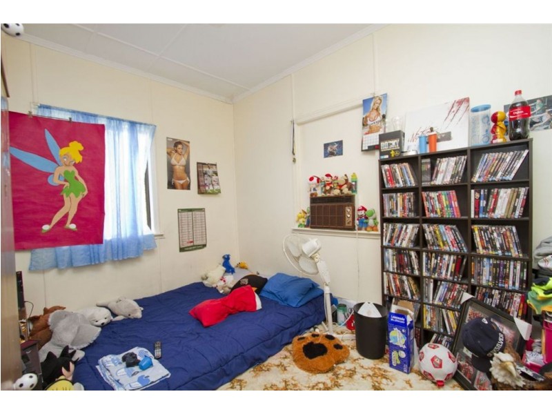 46 Brown Street, Berserker QLD 4701