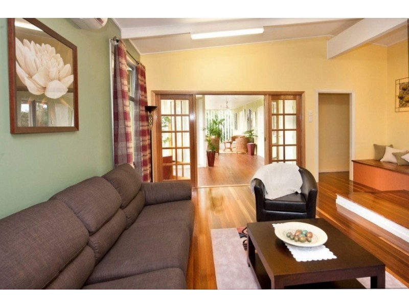 325 Duthie Avenue, Frenchville QLD 4701