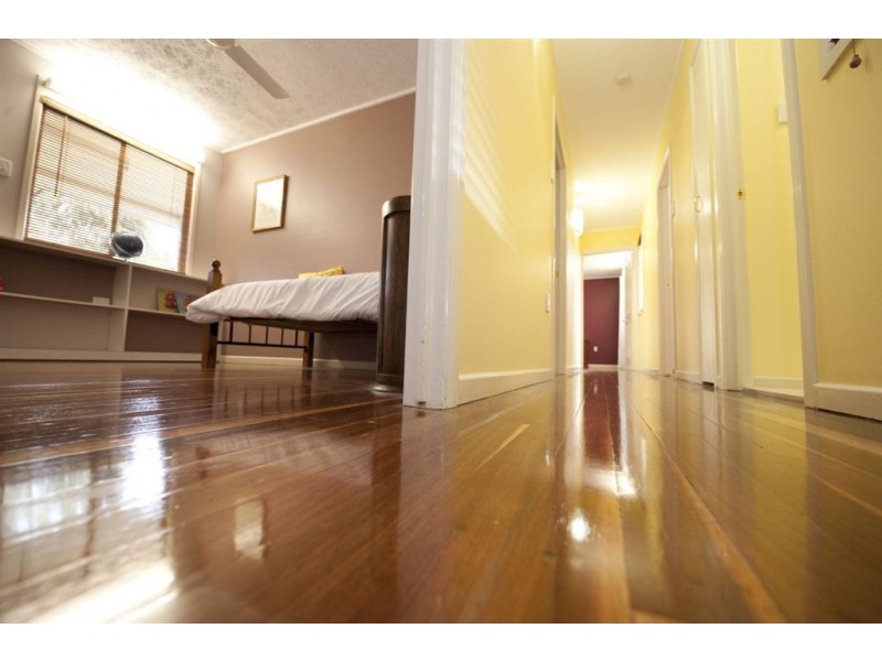 325 Duthie Avenue, Frenchville QLD 4701