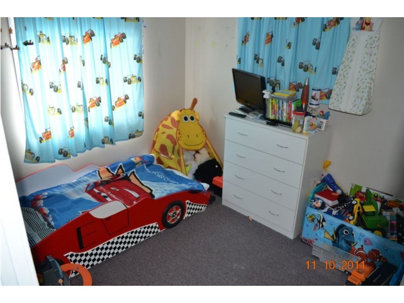 21 Crick Street, Kawana QLD 4701