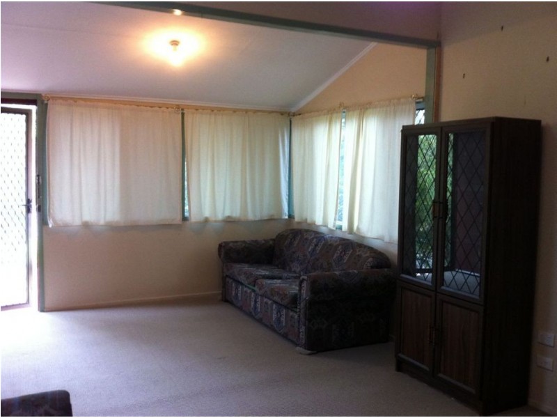 147 Lion Creek Road, Wandal QLD 4700