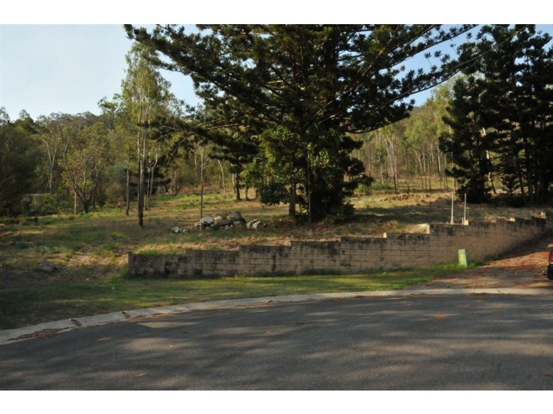 5 Rainbow Court, Frenchville QLD 4701