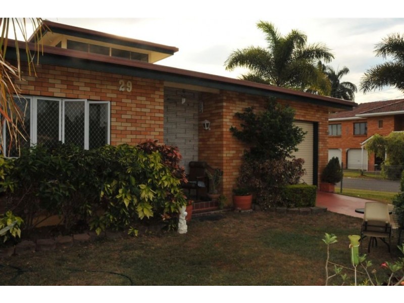 29 Symons Street, Park Avenue QLD 4701