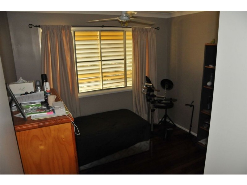 7 Barfoot Street, Kawana QLD 4701