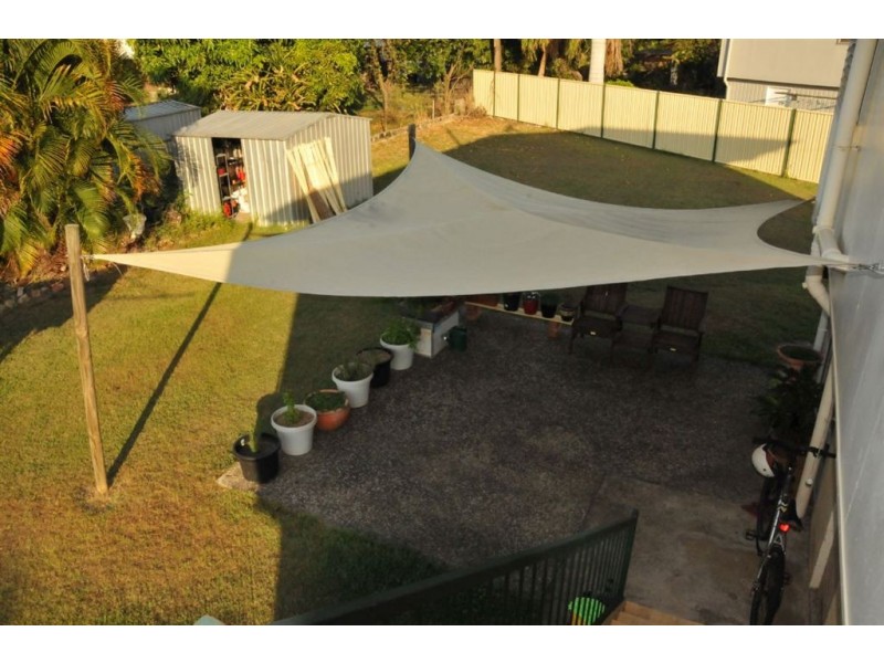 7 Barfoot Street, Kawana QLD 4701