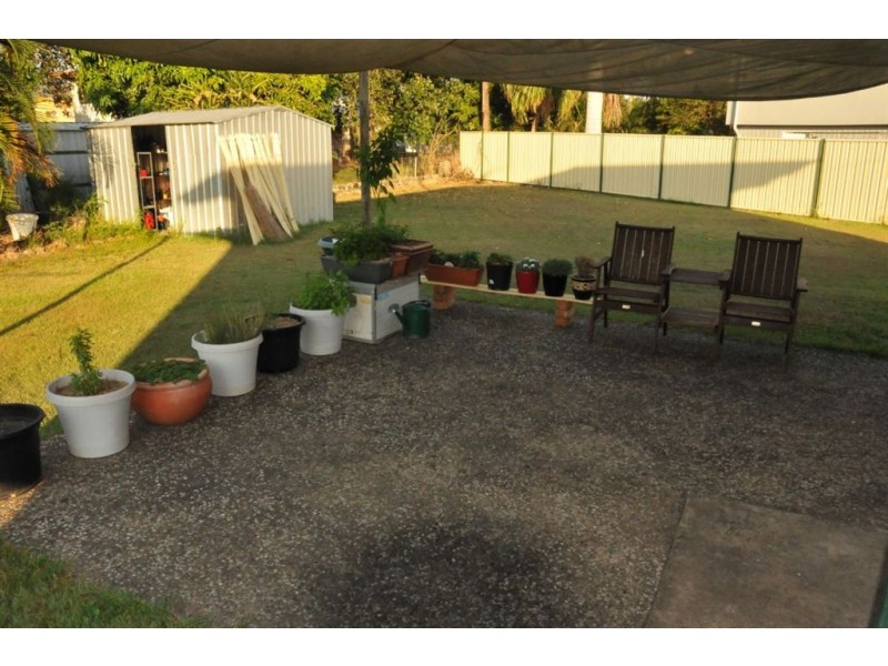 7 Barfoot Street, Kawana QLD 4701