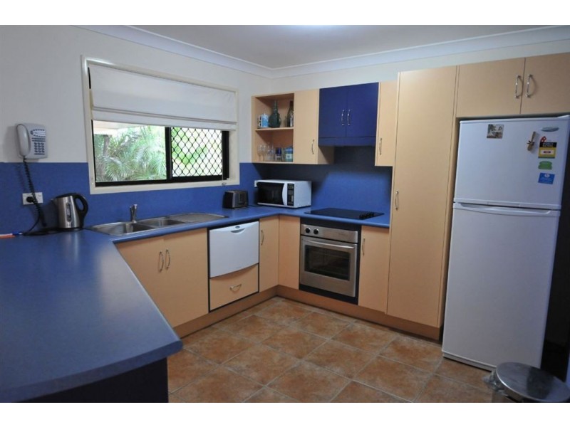 16 Labanka Close, Frenchville QLD 4701