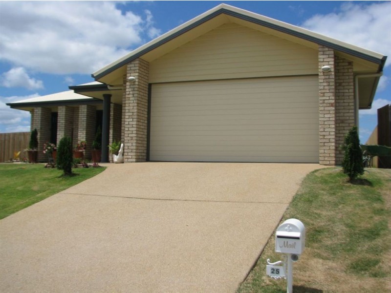 25 Tawarra Crescent, Gracemere QLD 4702