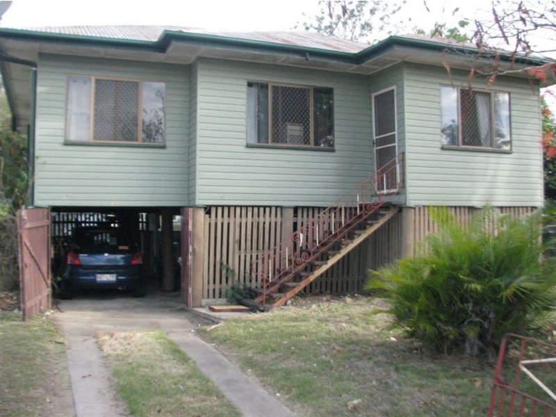 36 Tung Yeen Street, Park Avenue QLD 4701