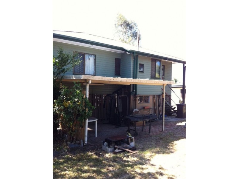 36 Tung Yeen Street, Park Avenue QLD 4701