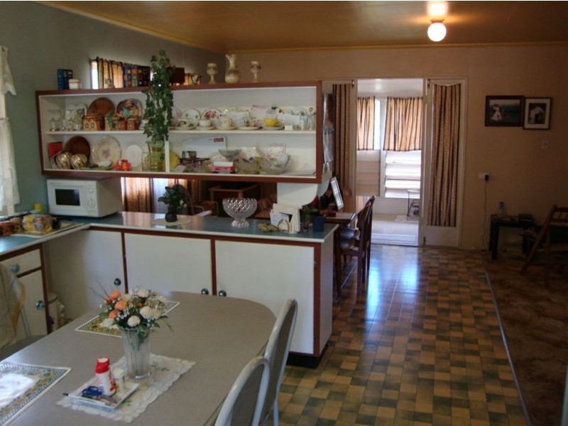 23 Burnett Street, Berserker QLD 4701