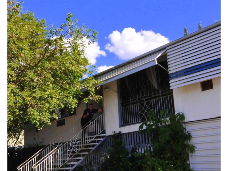 72 Armstrong Street, Berserker QLD 4701