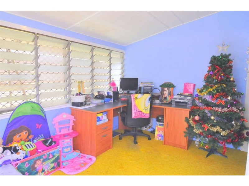 229 Kent Street, Depot Hill QLD 4700