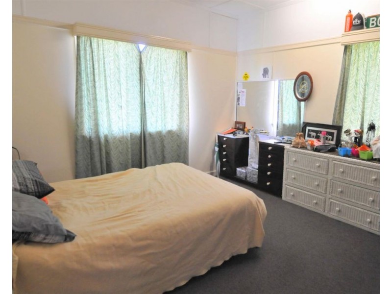 15 New Exhibition Road, Wandal QLD 4700