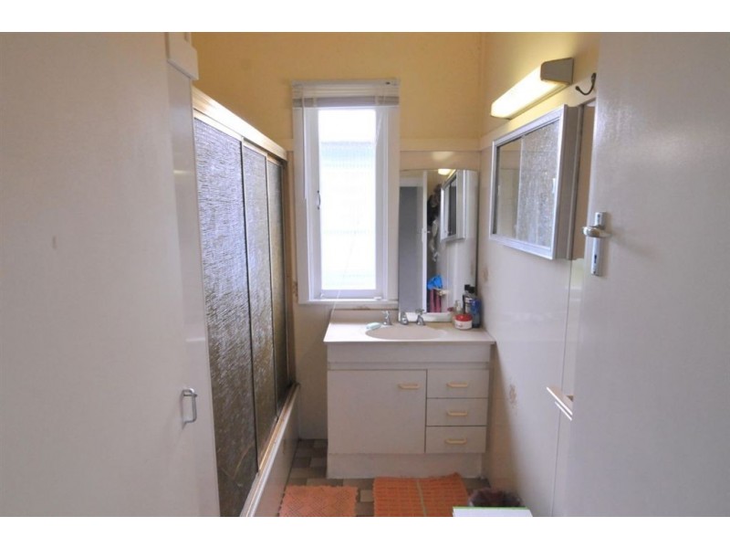 138 Talbot Street, Berserker QLD 4701