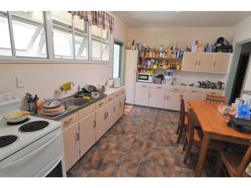 256 Archer Street, The Range QLD 4700