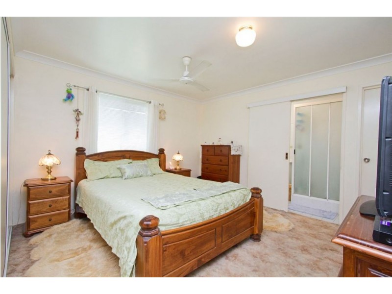 58 Gray Street, Park Avenue QLD 4701