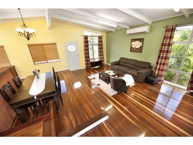 325 Duthie Avenue, Frenchville QLD 4701