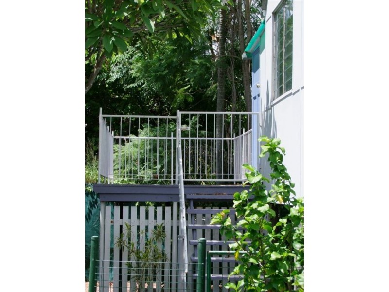 2 Rundle Street, Rockhampton City QLD 4700