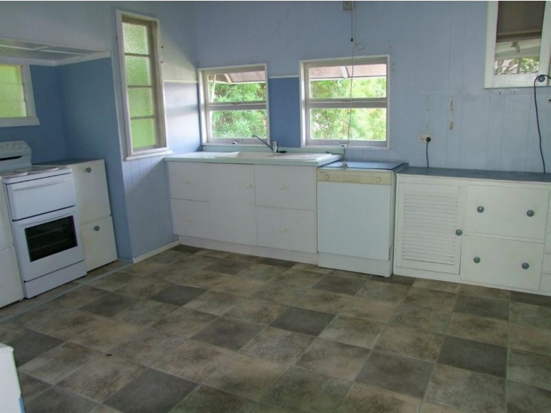 2 Rundle Street, Rockhampton City QLD 4700