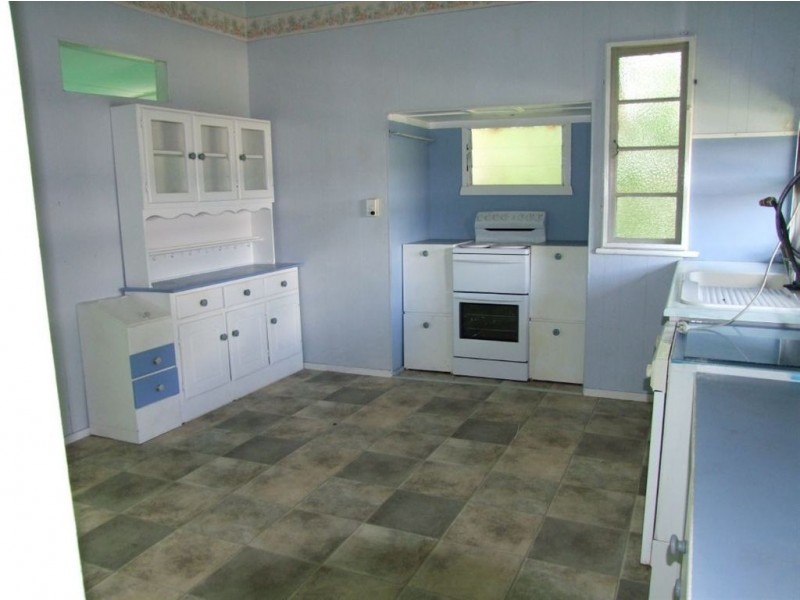 2 Rundle Street, Rockhampton City QLD 4700