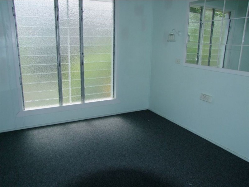 2 Rundle Street, Rockhampton City QLD 4700