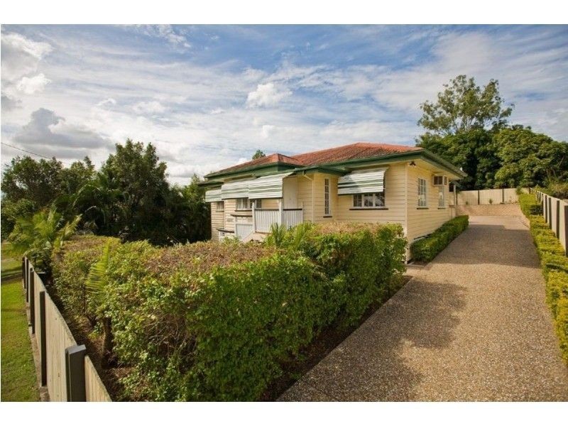 27 Eton Street, West Rockhampton QLD 4700