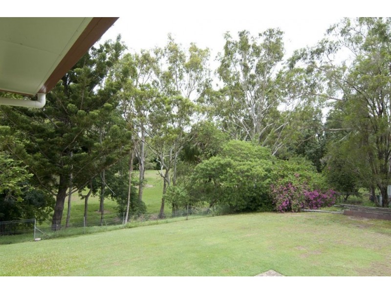 321 Warnock Street, Koongal QLD 4701