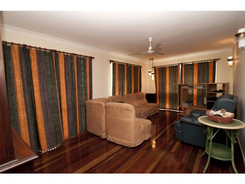 321 Warnock Street, Koongal QLD 4701