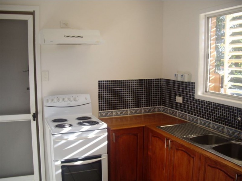 5 Palm Avenue, Taranganba QLD 4703