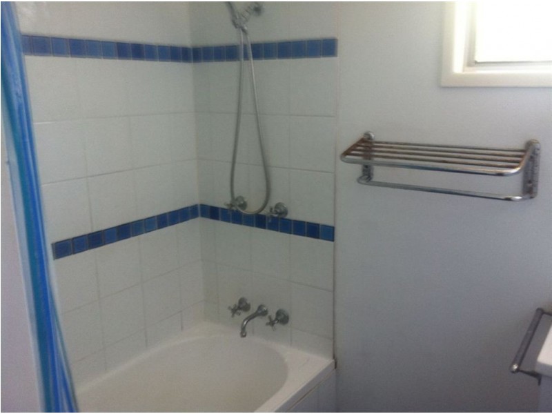 283 Elphinstone Street, Koongal QLD 4701