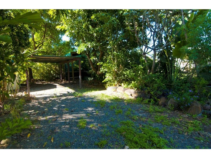 54 Alexandra Street, Park Avenue QLD 4701