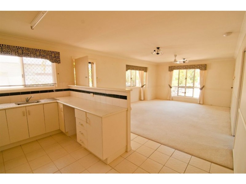 8/35 Ross Street, Allenstown QLD 4700